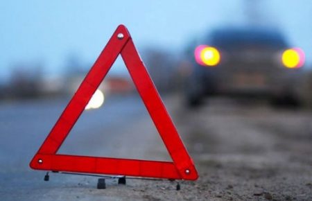 Щонайменше п'ять осіб постраждали в результаті перекидання маршрутки в Одесі