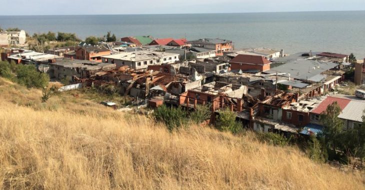 Німецький журналіст показав, як виглядає зруйноване Широкине — фото, відео Німецький журналіст показав, як виглядає зруйноване Широкине — фото, відео