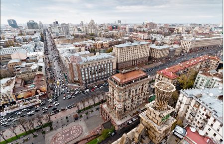 Центральні вулиці Києва перекриють на ремонт