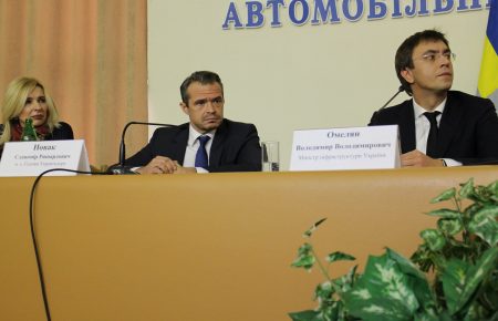 Новий керівник Укравтодору має подвійне громадянство — міністр інфраструктури