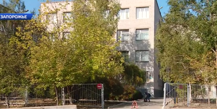У Запоріжжі побили школярку та виклали відео в інтернет У Запоріжжі побили школярку та виклали відео в інтернет