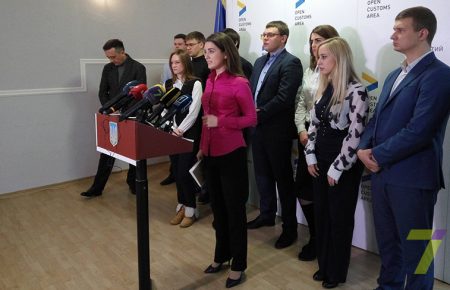 Голова Одеської митниці Юлія Марушевська подала у відставку