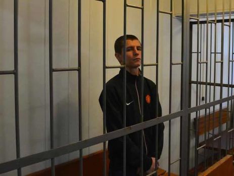 Українського політв'язня хочуть вивезти з Криму перед його весіллям
