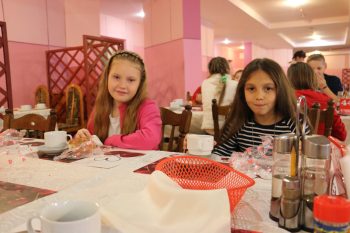 «Вони не єдині з цією бідою»: на Рівненщині відпочивають діти загиблих героїв «Вони не єдині з цією бідою»: на Рівненщині відпочивають діти загиблих героїв