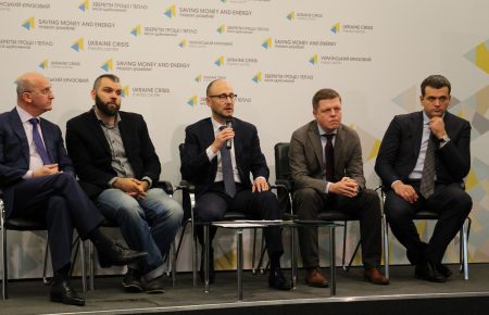 «Самопоміч» оприлюднила відео з голосуванням в Київраді невідомої людини