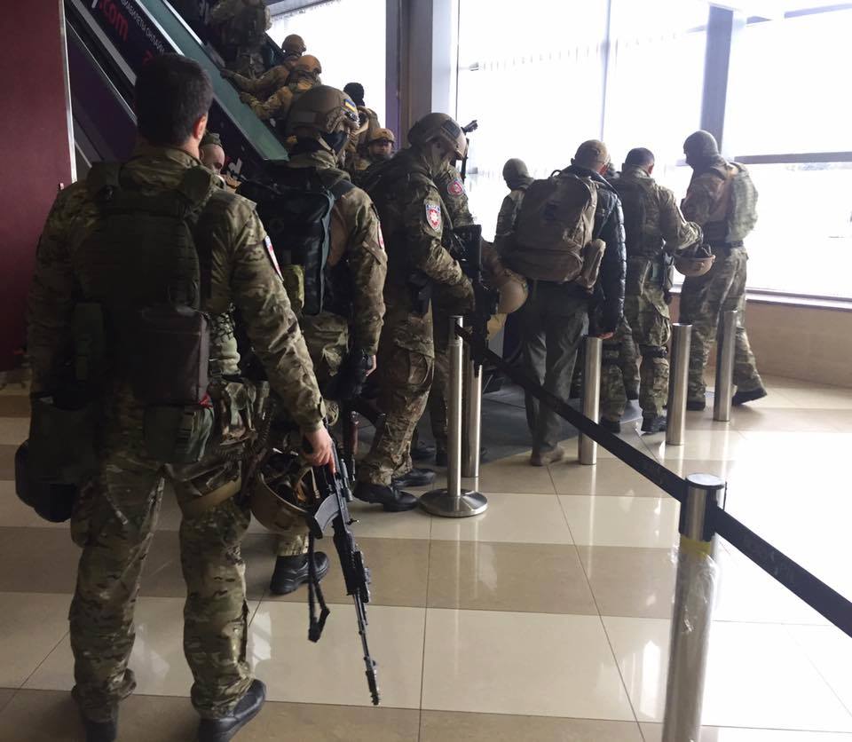 В аеропорту "Бориспіль" проходять навчання КОРДу та прикордонників, - відео