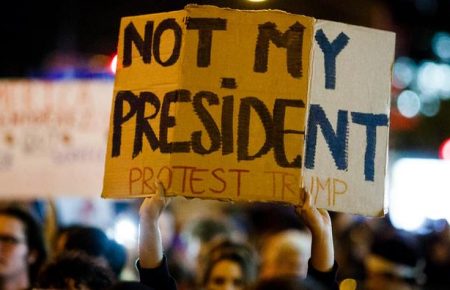Америку охопили протести проти нового президента — відео