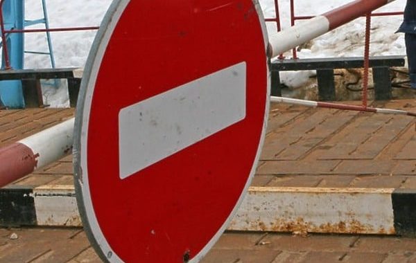 В "ДНР" заявили, що не випускатимуть з непідконтрольної території за борги В "ДНР" заявили, що не випускатимуть з непідконтрольної території за борги