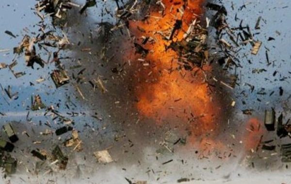 У Харкові у чоловіка в руках вибухнув невідомий предмет У Харкові у чоловіка в руках вибухнув невідомий предмет