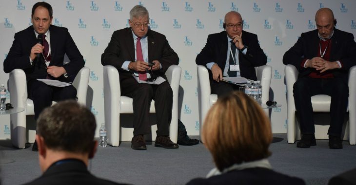 «Путь к миру: человеческое измерение» — конференция о проблемах внутренне перемещенных лиц «Путь к миру: человеческое измерение» — конференция о проблемах внутренне перемещенных лиц