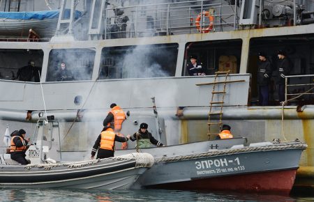 Рятувальники дістають уламки ТУ-154 з Чорного моря — ВІДЕО