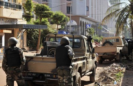 Внаслідок теракту у Малі загинули щонайменше 80 людей