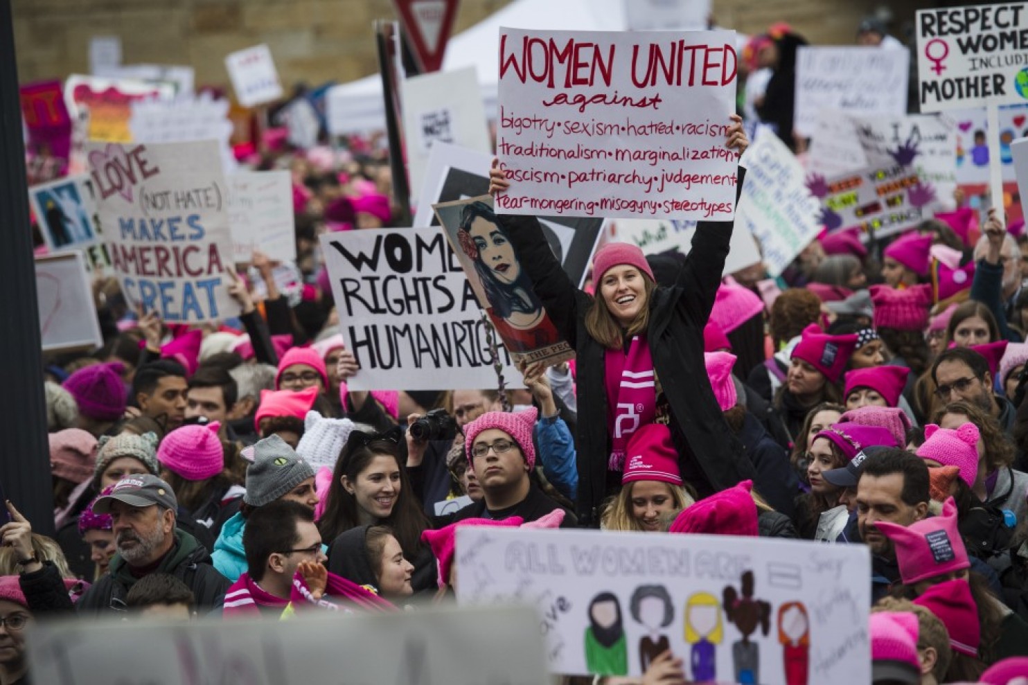 Лише в США на жіночий марш вийшли близько 2 мільйонів людей
