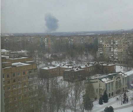 Свідки повідомляють про вибух у Донецьку — фото Свідки повідомляють про вибух у Донецьку — фото