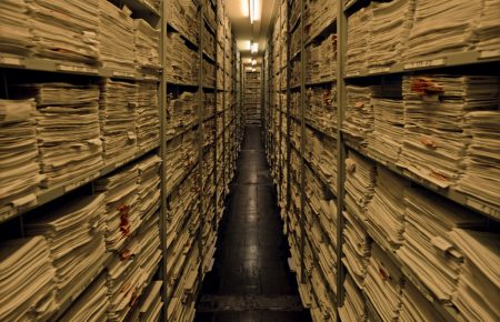 Які таємниці приховували архіви радянських спецслужб?