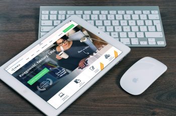 Як продавати українські товари через інтернет? Почати може кожен Як продавати українські товари через інтернет? Почати може кожен