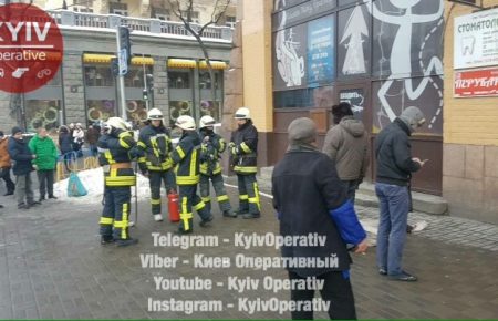 Рятувальники почали гасити пожежу на Бессарабському ринку