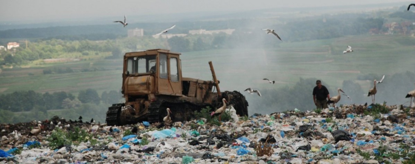 Через ситуацію зі сміттям Львів готується до надзвичайного екологічного стану — Садовий