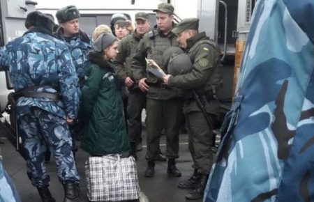 Росія передала Україні 12 засуджених з в'язниць окупованого Криму