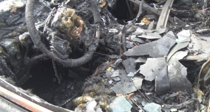 На Дніпропетровщині журналісту спалили автомобіль (ФОТО, ВІДЕО) На Дніпропетровщині журналісту спалили автомобіль (ФОТО, ВІДЕО)