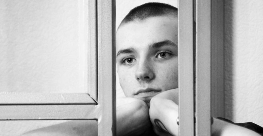У Росії українському в'язню Панову, який голодує, викликали швидку прямо до суду