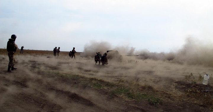 На Маріупольському напрямку спостерігається загострення бойових дій На Маріупольському напрямку спостерігається загострення бойових дій