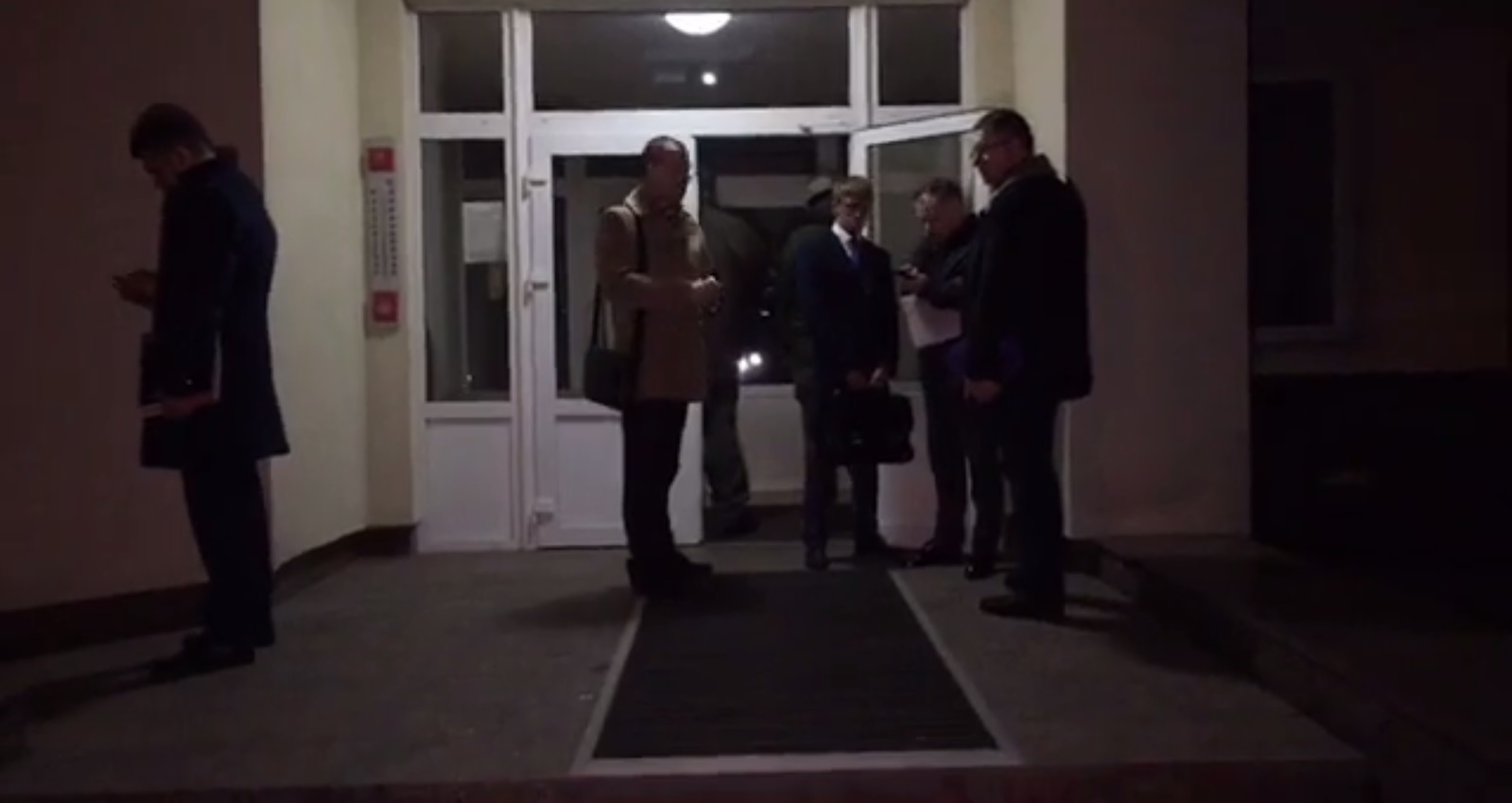 Журналісти не підтверджують затримання Насірова - стрім з-під лікарні