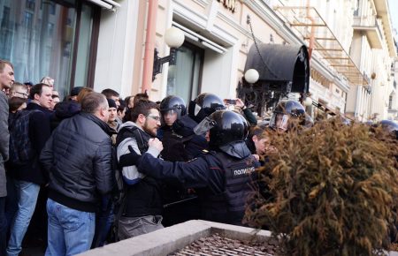 В Москві повідомляють про 200 затриманих на акції протесту (ВІДЕО)