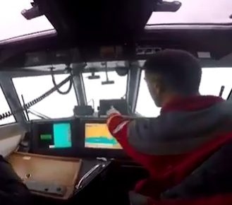 В ході навчань в Чорному морі українські рятувальники відбили атаку росіян (ВІДЕО)