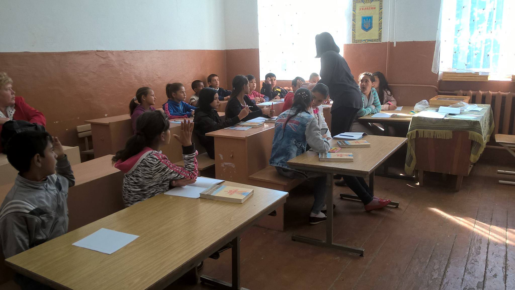 У школі в Ужгороді, де вчаться ромські діти, провели експеримент