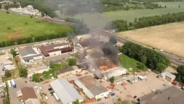Пожежу на складах у Броварах загасили через добу післе загоряння