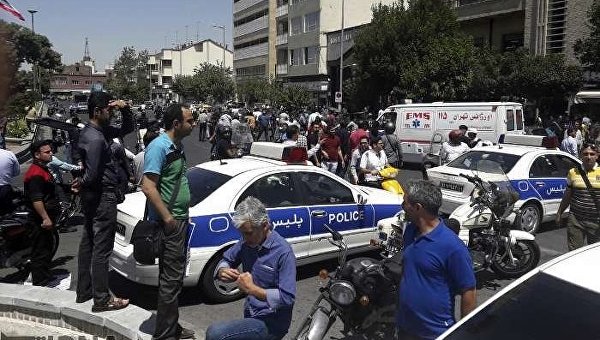 В Ірані звинувачують Саудівську Аравію у причетності до терактів у Тегерані
