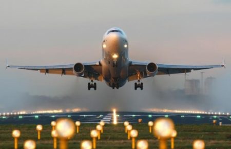 Новий рейс: оприлюднили ціну перельоту до Польщі