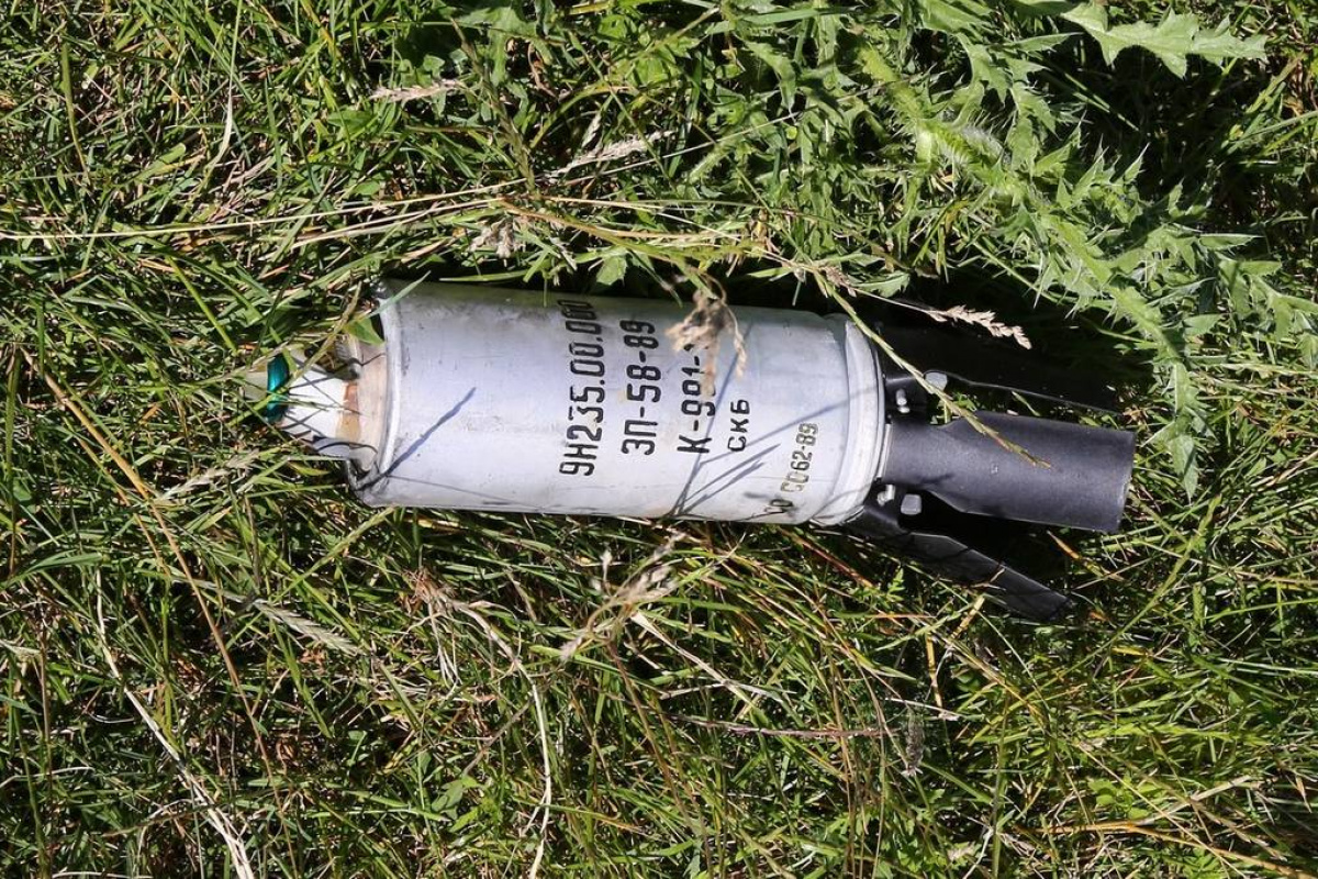 На даху будинку у Луганську знайшли снаряд  «Смерч»