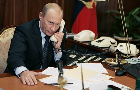 Помічник Путіна розповів про плани провести телефонну розмову лідерів «нормандської четвірки»