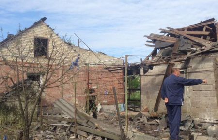 Донеччина: бойовики обстріляли житлові квартали, загинув мирний житель, ФОТО