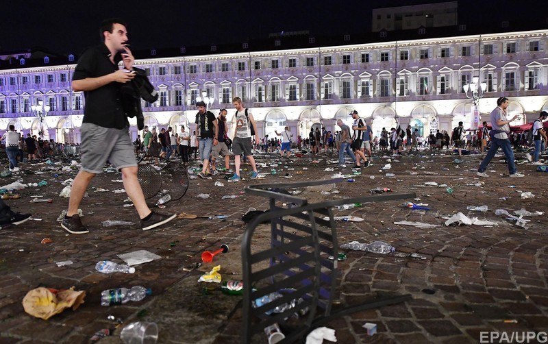 В Турині після футбольного матчу постраждали близько 1000 людей