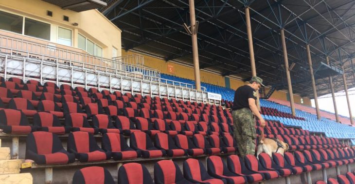 Поліцейські ведуть онлайн-спостереження за безпекою під час матчу у Маріуполі Поліцейські ведуть онлайн-спостереження за безпекою під час матчу у Маріуполі