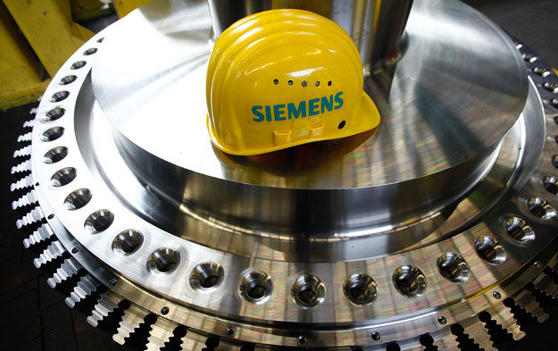 Siemens знав, що турбіни призначалися для Криму, — журналіст
