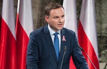 Президент Польщі підписав законопроект, проти якого проводили масові протести