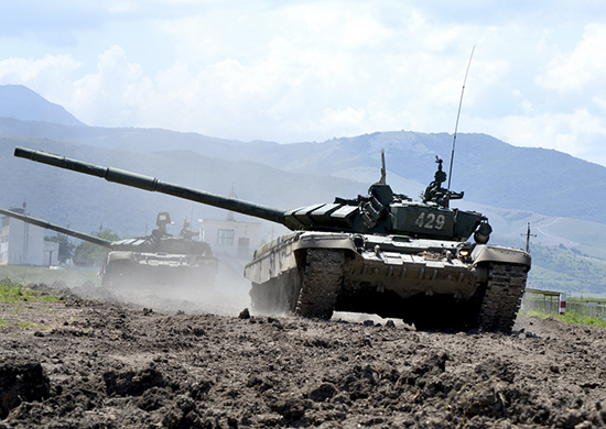 Росія провела в окупованому Криму танкові стрільби