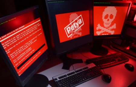 Кіберполіція обшукала офіс компанії-розробника M.E.doc (ВІДЕО)