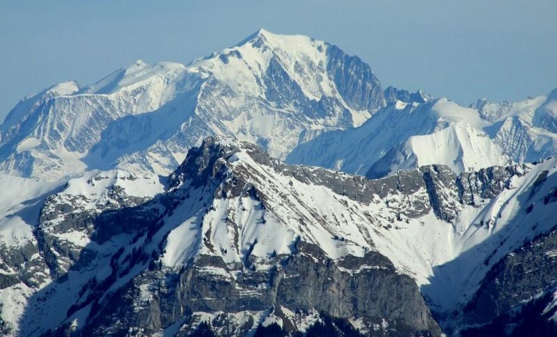 На Монблані знайшли тіла альпіністів, котрі знаходилися під льодом понад два десятиліття