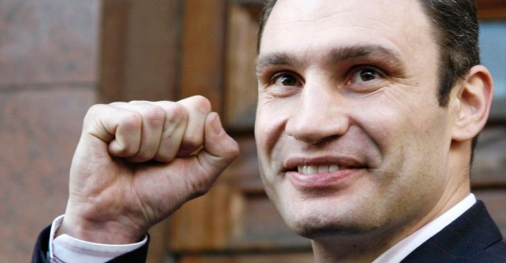 Кличко захотів бути особистим екскурсоводом для аналітика The Economist Кличко захотів бути особистим екскурсоводом для аналітика The Economist
