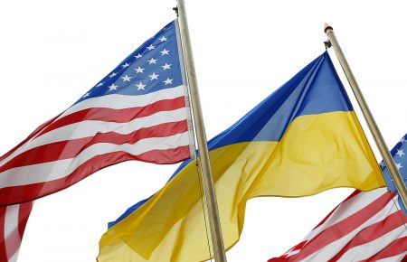 Сенат США підтримав законопроєкт із допомогою Україні на $60 млрд