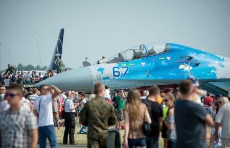 У Польщі пройшов міжнародний авіаційний показ за участі українських льотчиків (ФОТО, ВІДЕО)