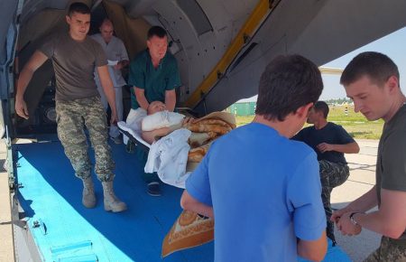В Одеський госпіталь доставили 14 поранених бійців з Донбасу (ФОТО)