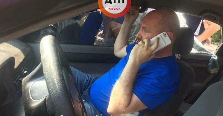 ЗМІ: нардеп Мельничук влаштував стрілянину у Києві (ФОТО) ЗМІ: нардеп Мельничук влаштував стрілянину у Києві (ФОТО)