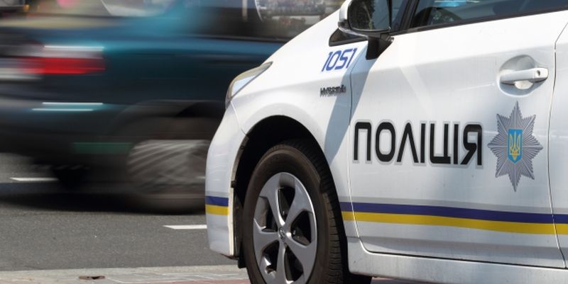 ДТП в Харкові: автобус не пропустив поліцейських (ФОТО)