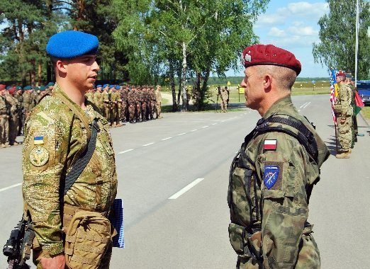 Бійці ЗСУ крокуватимуть у Варшаві на параді до Дня польського війська Бійці ЗСУ крокуватимуть у Варшаві на параді до Дня польського війська
